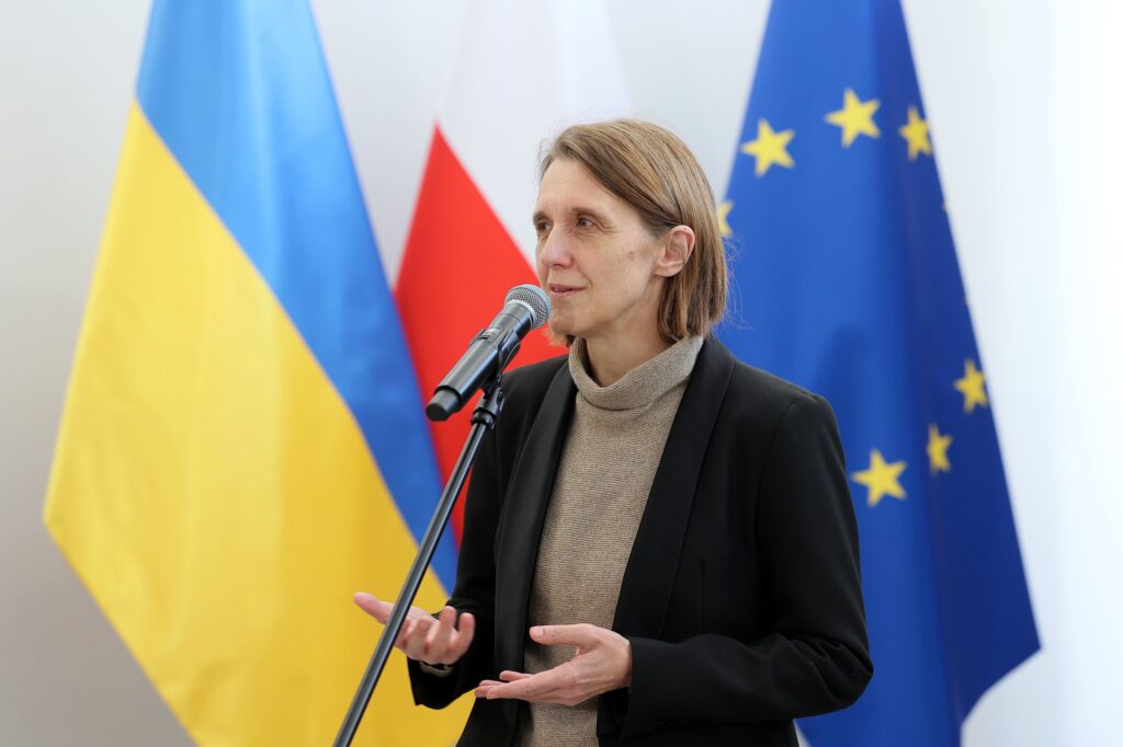 Zdjęcie z wystawy „Instalacja towarzysząca inauguracji obchodów Roku Pamięci Bohaterek i Bohaterów Getta Warszawskiego”