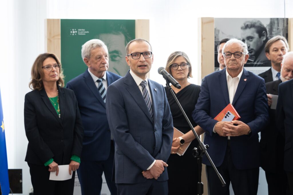 Wystawa tischnerowska (fot Tomasz Ozdoba, Kancelaria Senatu)