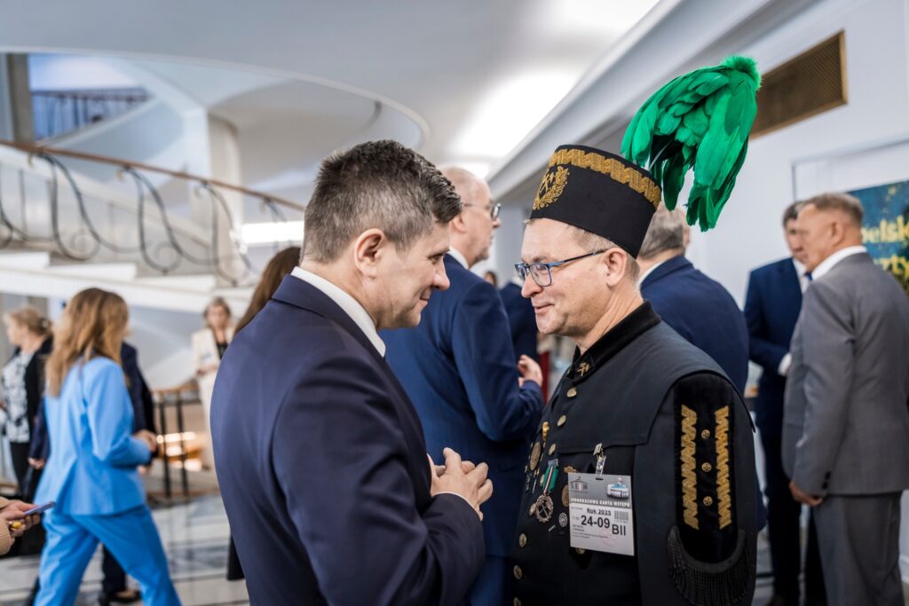 Zdjęcie z wystawy „Lubelski bursztyn”