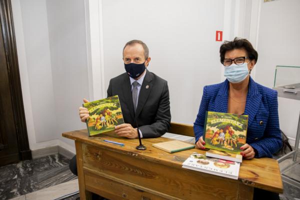 mVqUwmKha1OY5YVUlAm.marchlewska63a1094