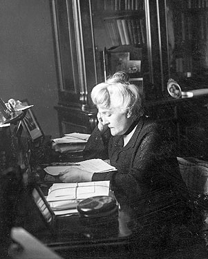 Senator Józefa Szebako [NAC].