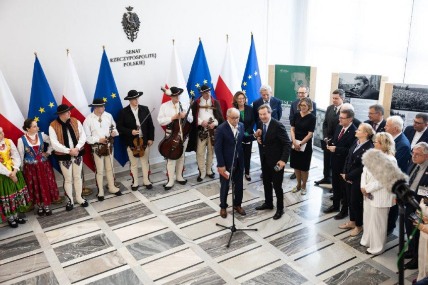 Wystawa tischnerowska (fot Tomasz Ozdoba, Kancelaria Senatu)
