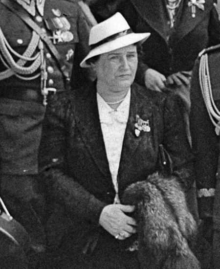 Senator Wanda Jadwiga Neugebauer [NAC].