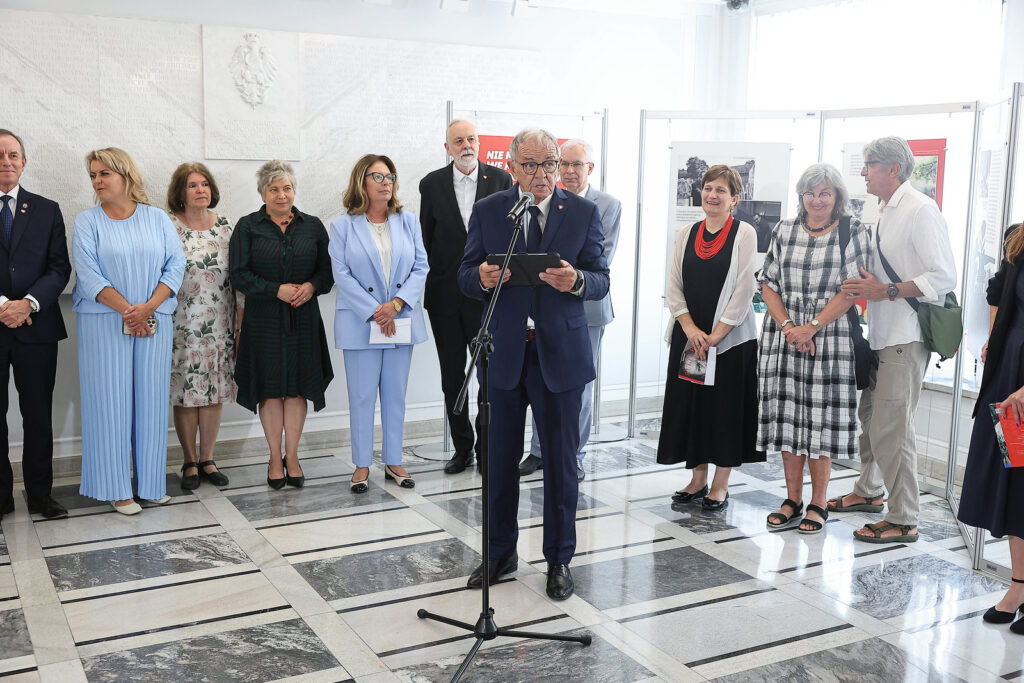 Nie ma we mnie czarodziejstwa słów