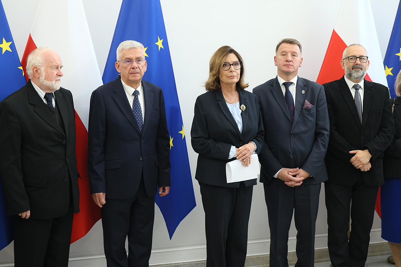 Brak opisu alternatywnego